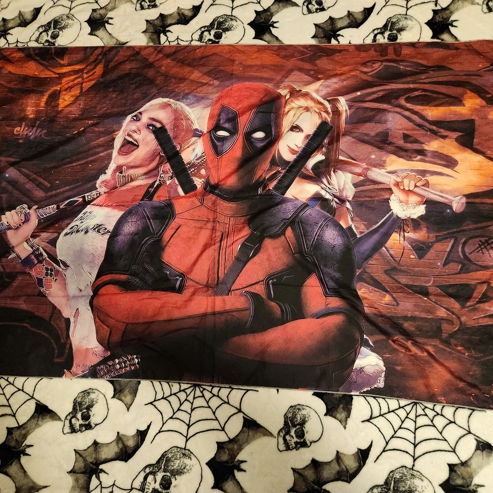 Deadpool x Harley Quinn Crossover Tapestry